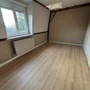 Maison individuelle semi plain pied