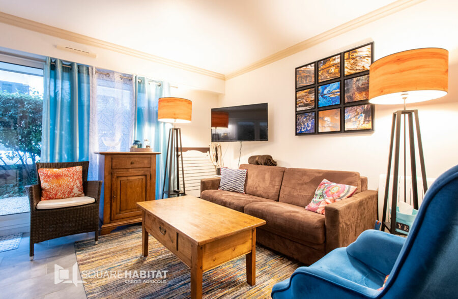 Chamant  studio cabine avec terrasse! &nbsp;Sous offre&nbsp;