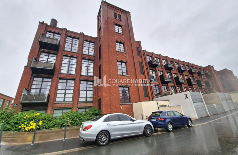 LOFT 150 m² 3 CHAMBRES ET STATIONNEMENT PRES DE LA GARE