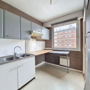 LOOS – APPARTEMENT – 1 CHAMBRE – BALCON – 2 PARKINGS