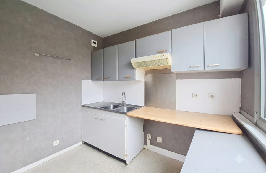LOOS – APPARTEMENT – 1 CHAMBRE – BALCON – 2 PARKINGS