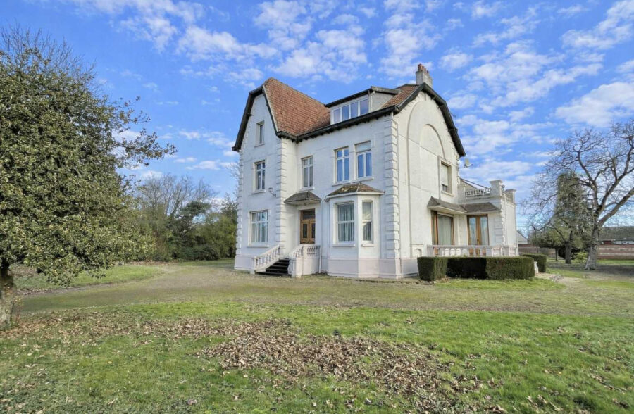 Élégante maison bourgeoise au fort potentiel
