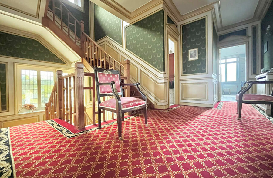 Élégante maison bourgeoise au fort potentiel